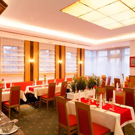 Hotel Panorama Hamburg-billstedt 4*