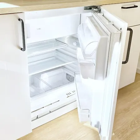 Lägenhet Stylisches 2-zimmer Ambient In Alsternaehe Mit Kingsize-bett & Schlafsofa *
