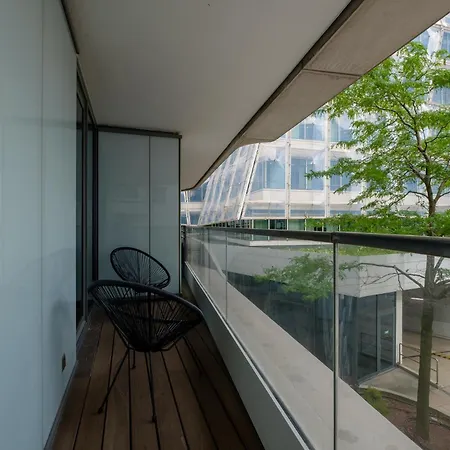 Come2stay Hafencity - Marco Polo Tower 2 *