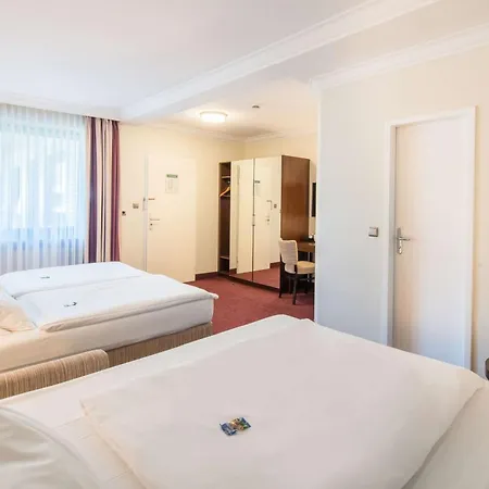 Hotel Western International