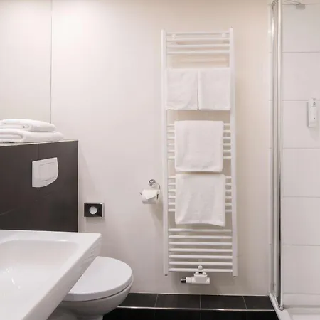 Hotel Western International