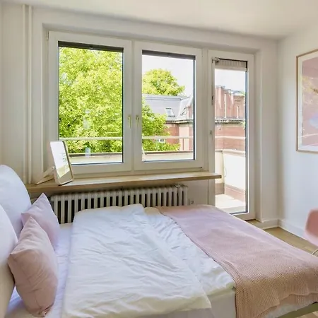 Aparthotel Stacey Alster *