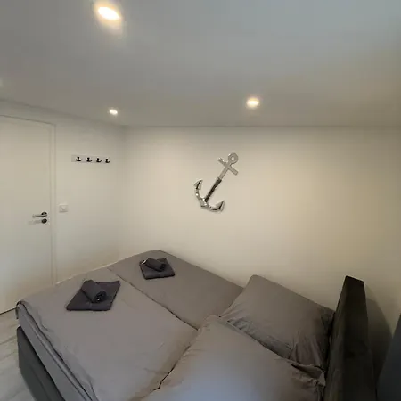 -6 Rooms- Sankt Pauli, Harbour And Schanze *