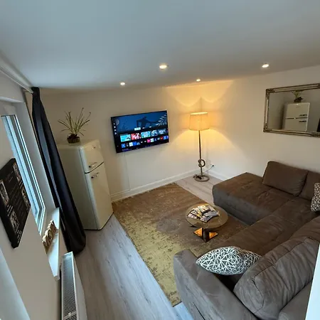 Apartment -3 Rooms- St Pauli, Harbour, Messe & Schanze Hamburg