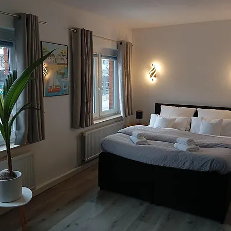 Studio-apartment - Zentral, Modern, Exklusiv - Fuer 2-4 Gaeste Apartment Hamburg
