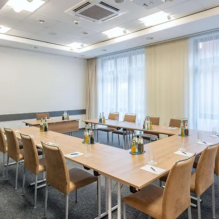Nh Altona Otel