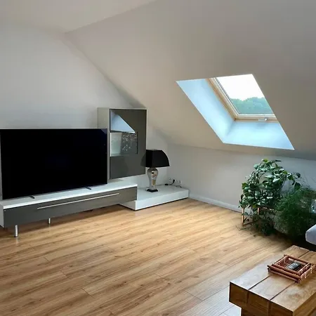 Familienfreundlichen Mit Traumhaft Gruener Aussicht Apartment Hamburg