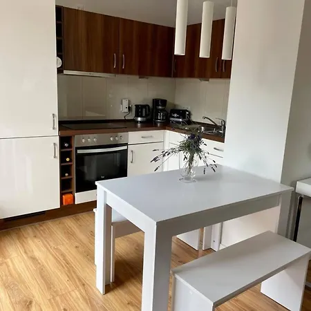 Apartment Familienfreundlichen Mit Traumhaft Gruener Aussicht *