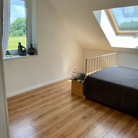 Familienfreundlichen Mit Traumhaft Gruener Aussicht Apartment