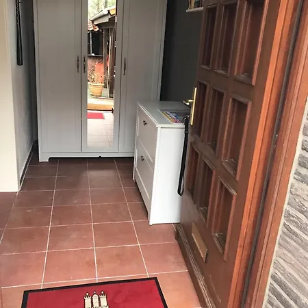 Base Apartment