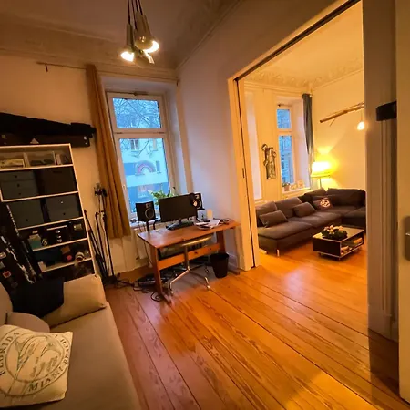 Ahoi Eimsbuettel Apartment