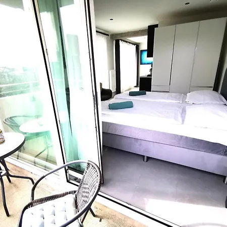 Hh 04 By Rockchair - Superhost Status - Modernes Mit Sonnigem Balkon & Premium Boxspringbetten In Winterhude - Geheimtipp Apartment