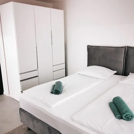 Hh 03 By Rockchair - Superhost Status - Modernes Mit Sonnigem Balkon & Premium Boxspringbetten In Winterhude - Geheimtipp * Hamburg