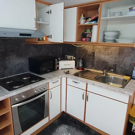 Finkenwerder Larisa's 10 *