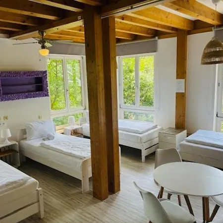 My Brand Boardinghouse Volksdorf Hostel