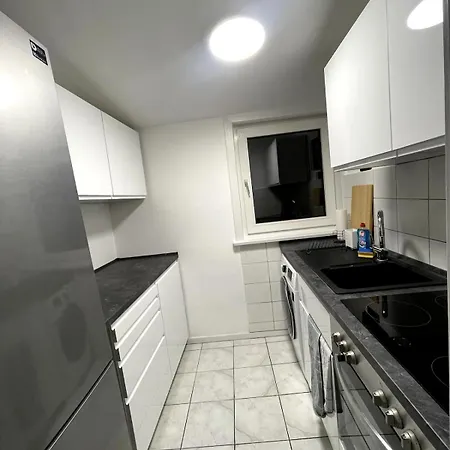 Bright & Modern In Apartment Hamburg