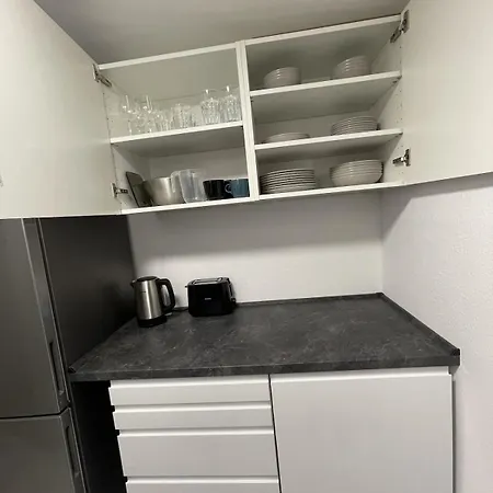 Apartment Bright & Modern In