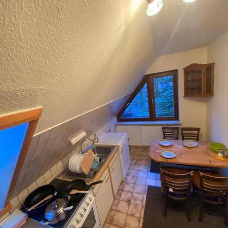 Gartenblick-oase: Obergeschosswohnung In