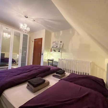 Gartenblick-oase: Obergeschosswohnung In Apartment