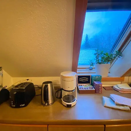 Gartenblick-oase: Obergeschosswohnung In Apartment *