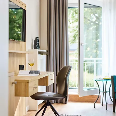 Hotel Western Premier Alsterkrug 4*