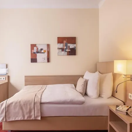 Hotel Garner - Wandsbek Marktplatz