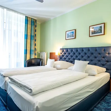 Hotel Hanseport 3*