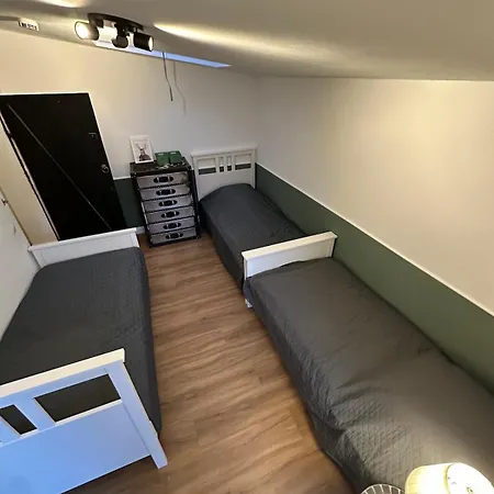 Grosses Mit Terasse Apartment