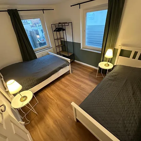 Grosses Mit Terasse Apartment *