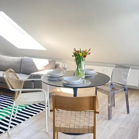 2-zimmer-wohnung In Am Flughafen