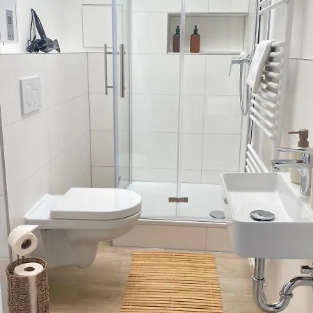 2-zimmer-wohnung In Am Flughafen Apartment *