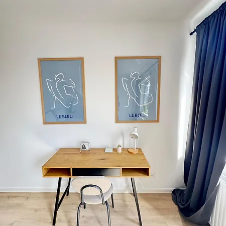 Apartment 2-zimmer-wohnung In Am Flughafen *