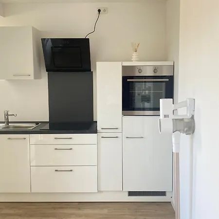 2-zimmer-wohnung In Am Flughafen Apartment Hamburg