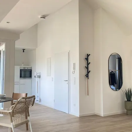 2-zimmer-wohnung In Am Flughafen Apartment