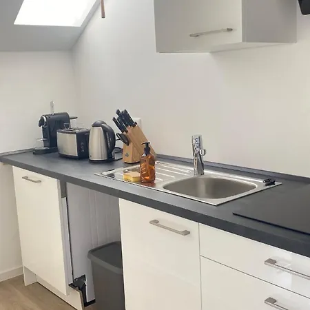 2-zimmer-wohnung In Am Flughafen Hamburg