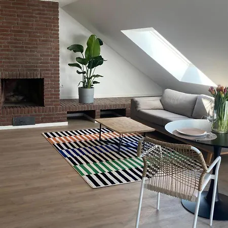 2-zimmer-wohnung In Am Flughafen *