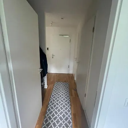 Apartment Modernes Neubau Mit Balkon Ruhig Und Flughafennah Hamburg