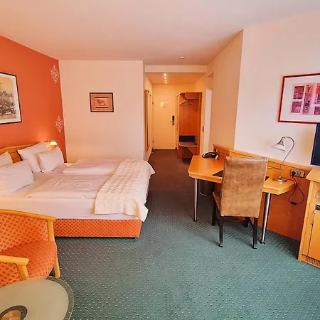 Otel Panorama Hamburg-billstedt 4*