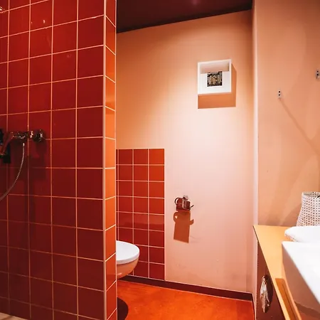 Otel Superbude St Georg