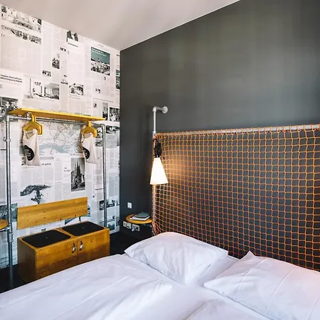 Otel Superbude St Pauli 3*