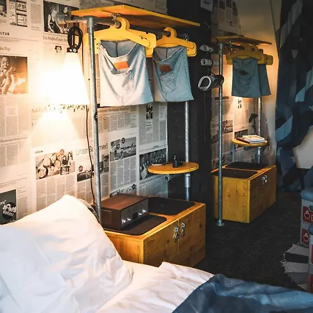 Otel Superbude St Pauli 3*