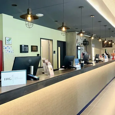- The Niu, Yen By Ihg 3*