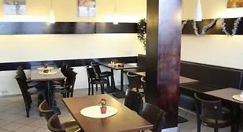 Hotel Eulenkrug 2*