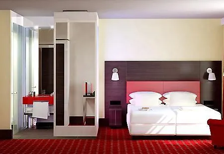 Western Plaza Hotel