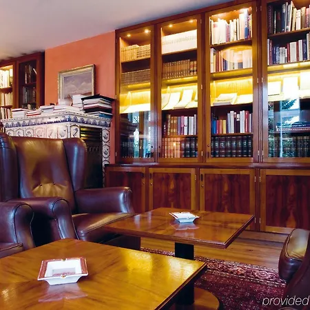 Hotel Louis C. Jacob