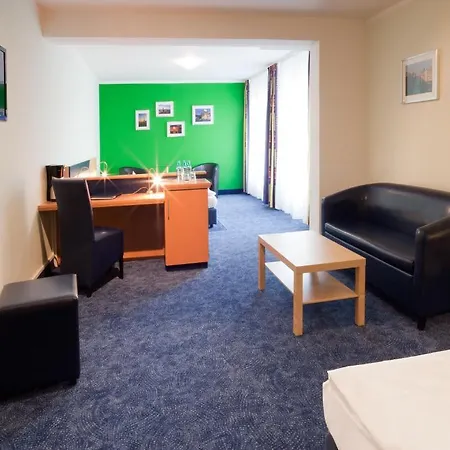 Hotel Hanseport 3*