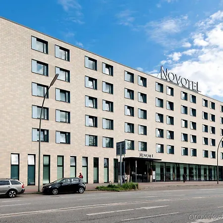 Novotel Alster 4*
