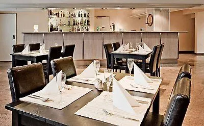 Hotel Plaza Moorfleet 3*