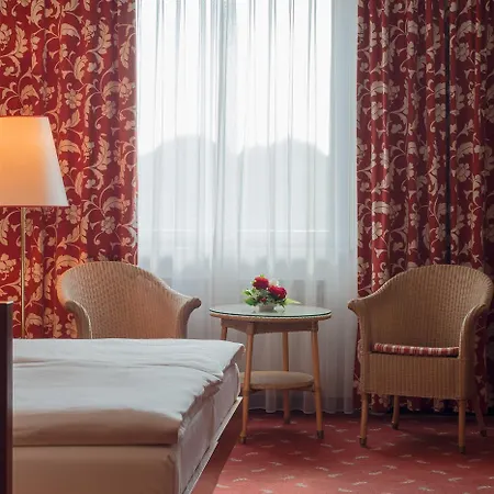 Western International Hamburgo