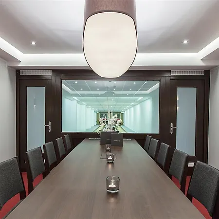 Western Premier Alsterkrug Hotel 4*